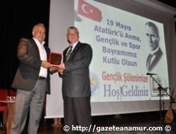 Genlik leni Erdemlileri Coturdu